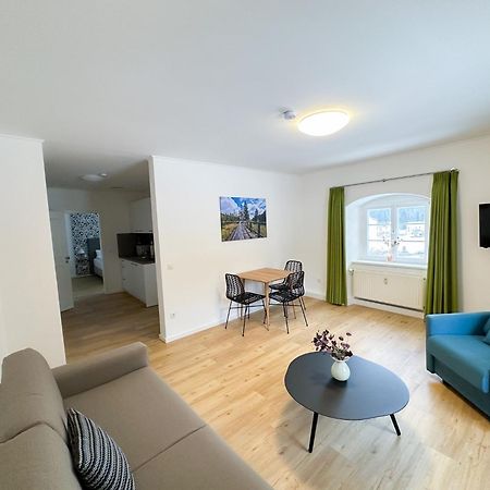Holly Gmbh Ferienwohnungen Bad Alexandersbad Buitenkant foto