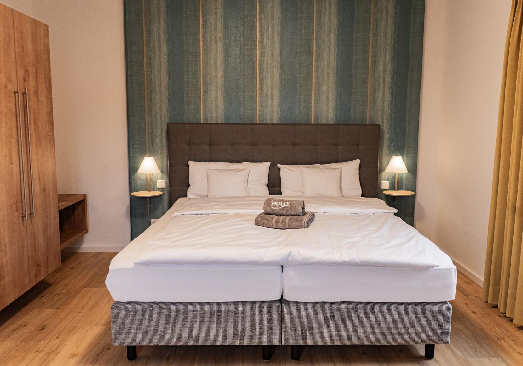 Holly Gmbh Ferienwohnungen Bad Alexandersbad Buitenkant foto