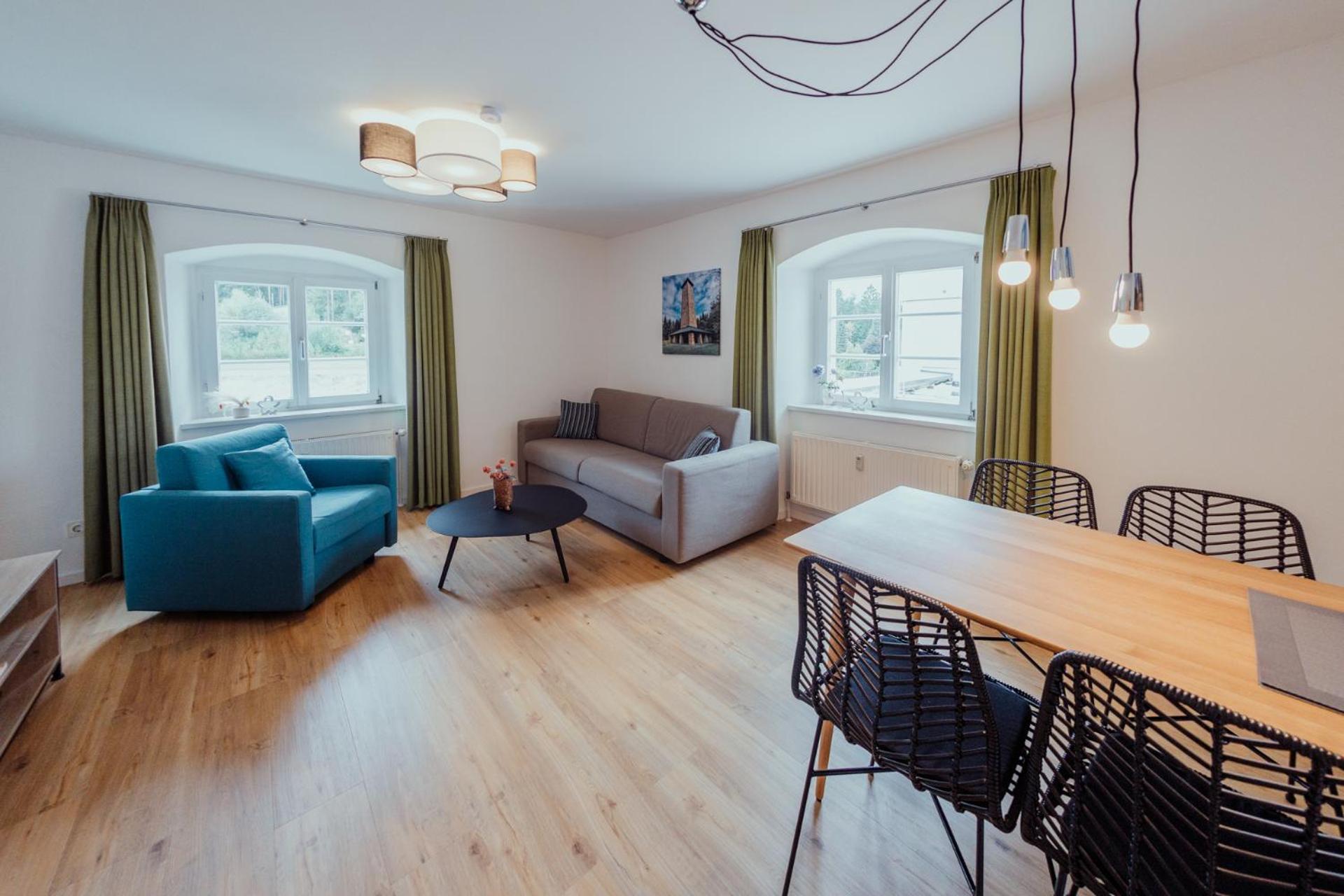 Holly Gmbh Ferienwohnungen Bad Alexandersbad Buitenkant foto