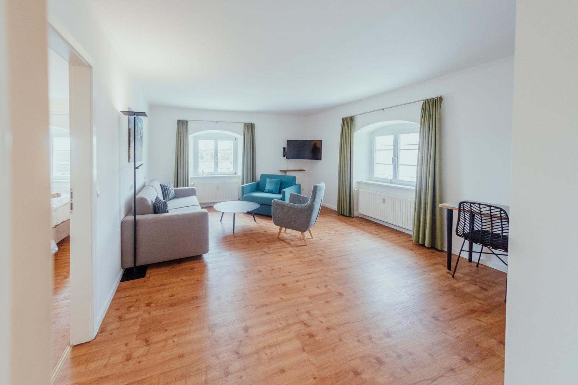 Holly Gmbh Ferienwohnungen Bad Alexandersbad Buitenkant foto